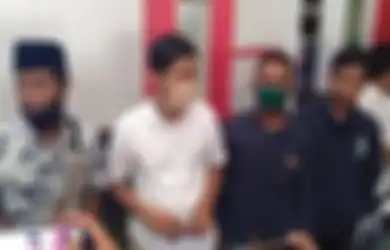 Diperkosa 7 Orang di Hutan Tak Jauh dari Rumahnya, Janda Muda Asal Bangkalan Ini Pilih Tenggak Racun Serangga Demi Tutupi Aibnya, Anak Satu-satunya Kini Jadi Piatu Usai Sang Ibu Akhiri Hidup