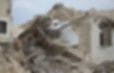 Bak Disambar Geledek, Angka Kasus Covid-19 Terus Melonjak, BMKG Mendadak Minta Warga Waspada Pada 4 Gempa Karena Sesar Aktif di Pulau Jawa 