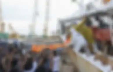 Menegangkan, Detik-detik TNI Kejar 2 Kapal China Hingga ke Perairan Negeri Jiran, Temukan 23 Pekerja WNI Salah Satunya Tewas di Dalam Freezer