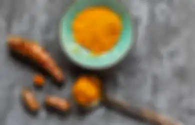 Banyak Manfaat, Tapi Ini 3 Bahaya Kunyit kalau Dikonsumsi Berlebihan!