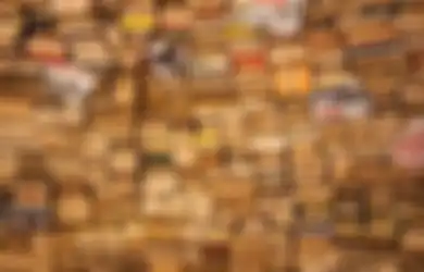 Gemar Mengumpulkan Barang-Barang, Apa Bedanya Koleksi dan Hoarding?