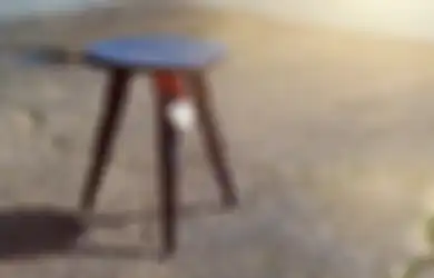 Ide Bagus Olah Sampah, Pasangan Desainer Sulap Limbah Plastik di Laut Jadi Furniture