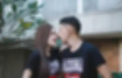 Ngebet Lepas Status Duda, Dory Harsa Lakukan Hal Ini di Atas Panggung Hingga Buat Nella Kharisma Malu, Sang Biduan: Di Belakang Ada Kakak Saya Lho...