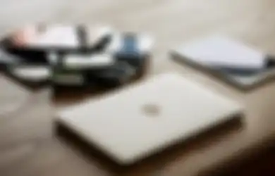 Miris, Demi Konten Orang Tua Ini Paksa Anaknya Terus Makan, Padahal Putrinya Memohon-mohon untuk Berhenti