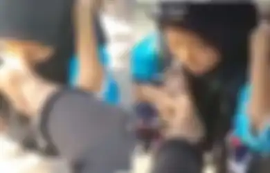Viral Video Remaja Putri Dibully dan Disuruh Cium Kaki Berkali-Kali, Pelaku: Tolong Hapus Videonya, Ini Udah Dibaikin Secara Keluarga Ya!