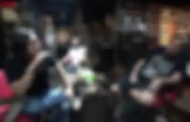 Dapat Serangan Gaib, Ahmad Dhani Terkejut Setegah Mati Lihat Bantal Tidurnya Dipenuhi Darah Segar, Sang Musisi: Katanya Bang Fais Ini Kiriman