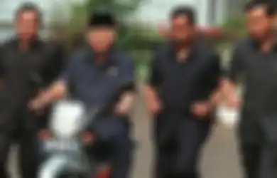 Bukti Kesangaran Soeharto yang Sangat Melegenda, Ogah Pakai Rompi Anti Peluru dan Helm Meski Sedang Diincar Sniper, Raut Wajahnya Buat Para Pengawal Bingung Bukan Kepalang