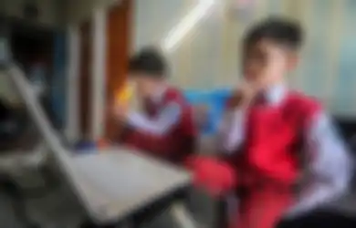 Mencekam, Wanita Ini Terbunuh di Saat Anaknya Sedang Asik Sekolah Online, Seluruh Siswa Sampai Guru Saksikan Detik-detik Horor Pembunuhan Mengerikan