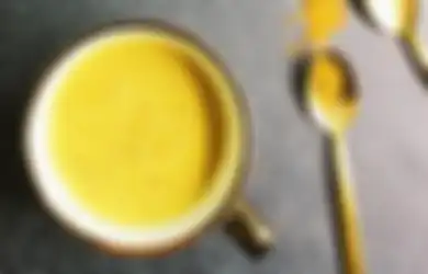 Punya Banyak Manfaat Kesehatan, Bolehkah Kunyit Diminum Setiap Hari?