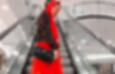 4 Padu Padan Bawahan Merah Ala Adik Atta Halilintar, Sajidah Halilintar. Super Kece!