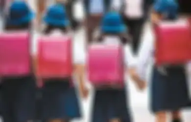 Bukan Sembarang Ransel, Randoseru: Tas Anak SD di Jepang Bisa Tangkal Marabahaya