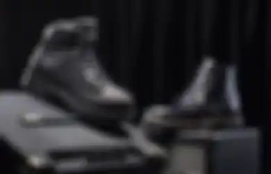 Metallica Rilis Sepatu Boots Gahar Hasil Koleb sama Brand Footwear Wolverine