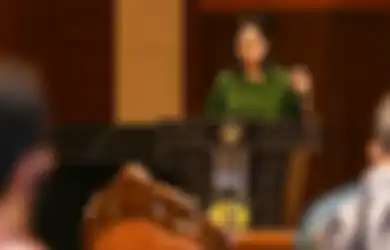 Buka-bukaan Masalah Duit Negara, Sri Mulyani Singgung Menteri Jokowi yang Tidak Pengalaman dan Tak Paham Birokrasi, Ungkap Susahnya Cairkan Anggaran ke Warga, Sang Menteri: Siram Duit ke Rakyat Tak Seperti Menyiram Toilet