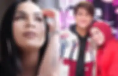 Barisan Fans Langsung Geruduk Melaney Ricardo Usai Ridho DA Sebut Lesty Kejora dan Rizky Billar Settingan Panggung, Istri Tyson: Nggak Bermaksud Bikin Gaduh