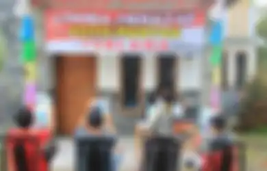 Nyali Netizen Tiba-tiba Ciut, Lomba Menatap Foto Mantan Terlama Akhirnya Bikin Geger: Lomba Macam Apa Ini! 