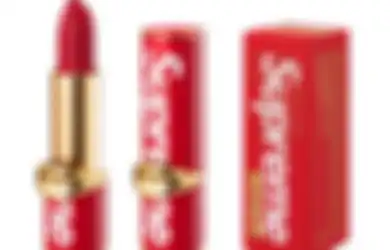 Bukan Cuma Biskuit Aja, Sekarang Supreme Hadir Dalam Bentuk Lipstick
