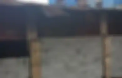 Kakek 68 Tahun Ini Pasrah Jalan Masuk Rumahnya Bersama Sang Istri Ditutup Tembok Batako Tinggi, Keluar Rumah Sampai Harus Minta Bantuan Polisi, 3 Kali Sidang Selalu Kalah Sampai Harus Undur Diri