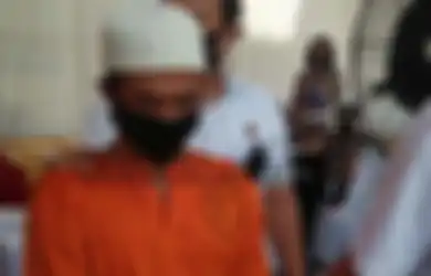 Modal Foto Ganteng Nempel di Facebook, Kuli Bangunan Ini Lecehkan Seorang Gadis di Gubuk Sampai Tampar Wajah Korban, Masker Jadi Senjata Tipu Dayanya di Hadapan Wanita, Masa Lalu Bongkar Kebejatannya