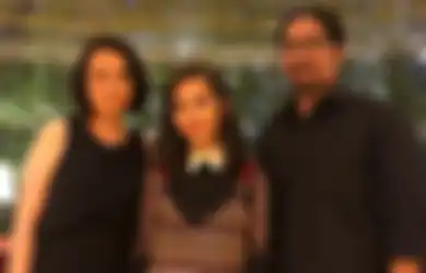Anaknya Kena Skandal Video Tak Senonoh, Ayah Zara Adhisty Tiba-tiba Ledakkan Amukannya di Sosial Media: Kamu Pasti Ketemu!
