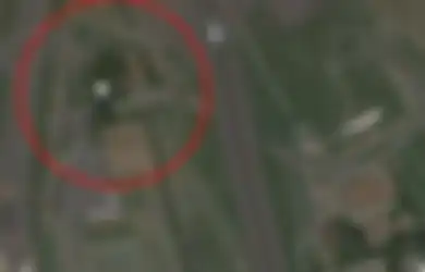 Keukeh Jaga Warisan Buyutnya, Keluarga Petani Ini Tolak Uang Ganti Rugi Lahannya Rp 25 Miliar untuk Pembangunan Bandara, Tetap Nekat Bertani dan Tinggal di Samping Landasan Pesawat