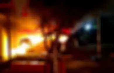 Polsek Ciracas Kembali Diserang Massa, Begini Dugaan Penyebabnya, Sama dengan Kejadian 2 Tahun Lalu?
