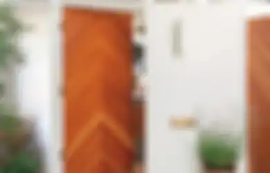 Apakah Rezeki Juga Akan Seret Keluar Masuk Saat Miliki Pintu ke Arah Luar? 