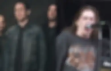 Beri Penghormatan ke Riley Gale, Trivium Cover Lagu Power Trip
