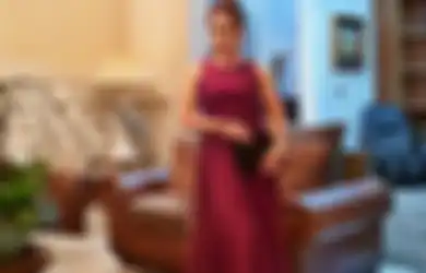 Terciduk Bungkus Sisa Makanan Arisan untuk Anak dan Suami di Rumah, Aksi Mayangsari Jadi Sorotan, Netizen: Seartis-artisnya, Jiwa Tetap Emak-emak