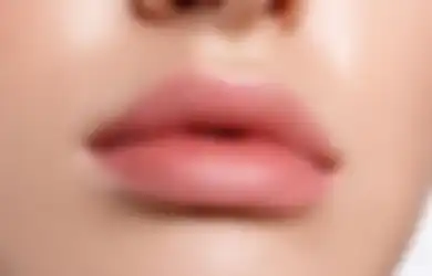 Kunci Bibir Sehat dan Plumpy, Merawatnya Harus Pakai 5 Cara Ini!