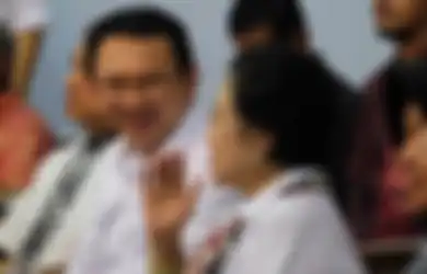 Pilkada 2020 Diminta Ditunda Gegara Corona, Megawati Mendadak Marah di Depan Kadernya: Saya Bilang Ganti! Masih Banyak yang Mau...