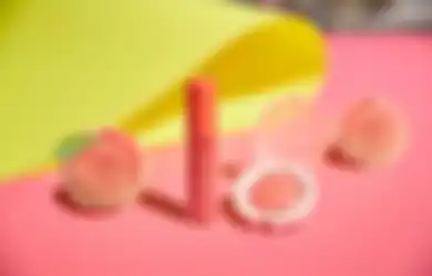 Review A'pieu Juicy Pang Mousse Tint yang Lagi Viral. Ringan & Lembap Banget!