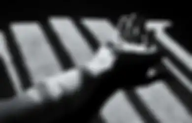 Ditemukan Tergeletak Tanpa Celana Dalam, Penemuan Jasad Duda Tua di Tasikmalaya Buat Heboh Warga, Puntung Rokok hingga Noda Lipstik Merah Menempel di Mayatnya Masih Jadi Misteri
