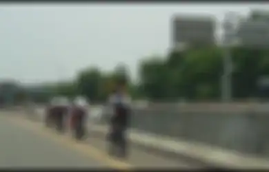 Nantang Maut! Viral Rombongan Pesepeda Nekat Masuk Jalur Tol Jagorawi hingga Gowes Lawan Arah, Jasa Marga Beri Peringatan Keras
