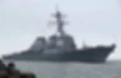 Ogah Lihat Tiongkok Jumawa dengan Luncurkan Kapal Induk yang Disebut Sebagai Pelindung Laut China Selatan, AS Langsung Kejar dengan Kapal Perusak Rudal, Perang Dimulai?