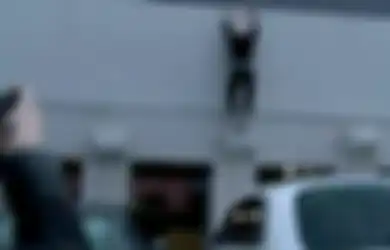5 Momen Tergokil Para Selebritis Dunia Kabur dari Paparazzi, Ada yang Sampe Parkour