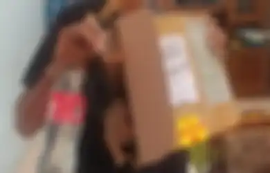 Tergiur dengan Harganya yang Murah, Pria Ini Tertipu Jasa Online Shop Saat Beli Modem untuk Kembangkan Jaringan Internet di Kampungnya: Ketika Saya Buka, Saya Kaget Isinya...