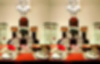 Menyiapkan Jamuan Istimewa di Meja Makan, Ini Inspirasi Penataannya