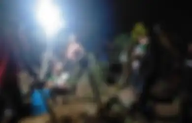 Kain Kafan Mendadak Hilang Dari Dalam Makam Padahal Wanita Ini Baru Satu Hari Dikuburkan, Penampakan Boneka Aneh Bikin Geger Warga hingga Temukan Fakta Ini