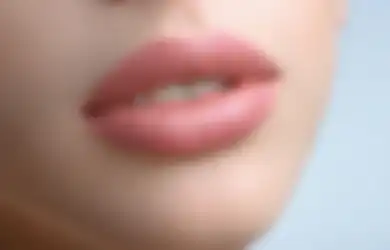 3 Lip Serum yang Bisa Bikin Bibir Lembut, Lembap & Pink Alami