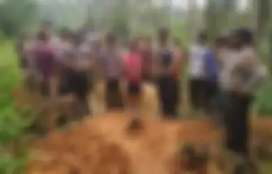 Dicurigai Warga Saat Bersihkan Cangkul, 2 Remaja Tanggung Nekat Bongkar Makam, Pelaku Percayai Bisa Dapat Ilmu Menghilang Jika Ambil Bagian Ini dari Jasad