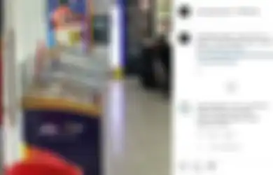 Waduh, Pesepeda Asik Parkir di Dalem Minimarket Pas Lagi Ambil Duit di ATM, Warganet Geram
