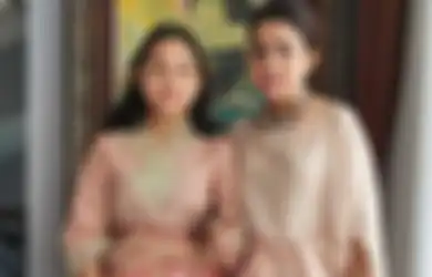 3 Ide Tampil Keren Pakai 1 Slip On ala Anak Mayangsari, Khirani Trihatmodjo