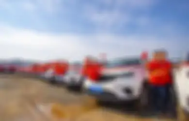 Buang-buang Duit Belikan 4 Ribu Buruhnya Mobil Baru, Perusahaan Paling Royal Ini Disorot Dunia Internasional, Ini Alasannya Bahagiakan Para Pekerja