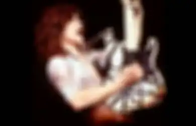 Perjalanan Berliku Eddie Van Halen dari Rangkasbitung Hingga Gemerlap Rock N Roll Amerika