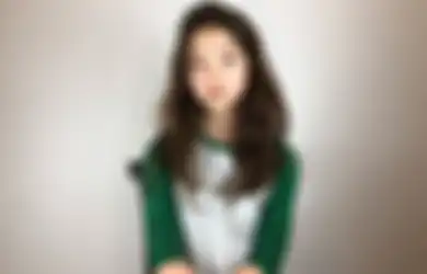 7 Fashion Kasual Ella Gross, Model 'Kembaran' Jennie 'BLACKPINK'!