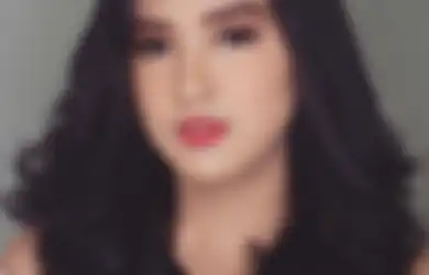 4 Gaya Ochi Rosdiana, Pemeran Shiela 'Anak Band' dengan Outer!