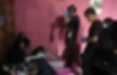 Depresi Karena Tugas Online Menumpuk, Siswi SMA di Gowa Bunuh Diri dengan Tenggah Racun, Polisi: Korban Sering Mengeluh Kepada Rekan Sekolahnya Atas Sulitnya Akses Internet