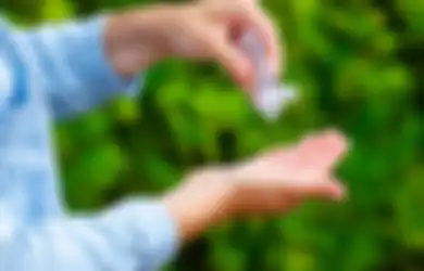 Jangan Salah Kaprah, Ini Dia Kesalahan Umum Saat Menggunakan Hand Sanitizer