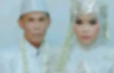 Beranikan Diri Nyatakan Cinta ke Gadis 17 Tahun, Tak Disangka Gayung Aki-aki 78 Tahun Ini Bersambut, Pas Nikah Gelontorkan Seserahan Mewah yang Diangkut Dua Mobil Pikap