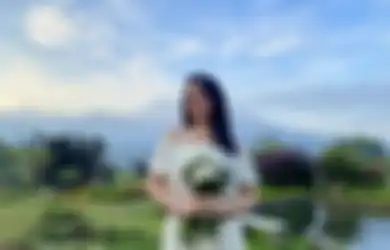 Simpel & Enggak Berlebihan, In 5 Inspirasi Dress ala Tissa Biani!